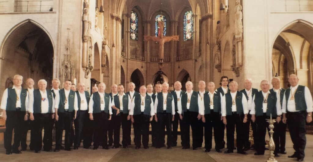 Die ‚Fidelen Bierkutscher‘ beim Pontifikalamt mit den Freunden des Karnevals im Hohen Dom Sankt Paulus Münster im Jahr 2009.